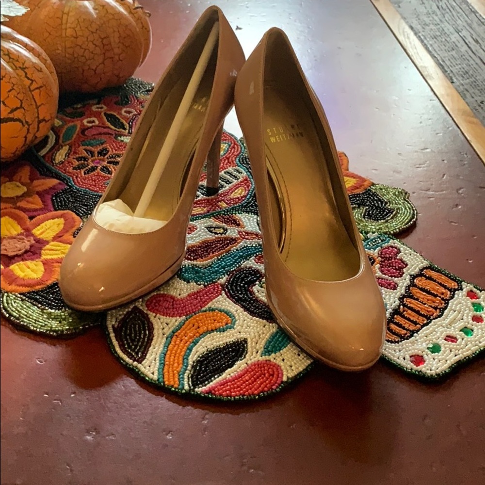 Stuart Weitzman NIB SZ 6.5 Platswoon Abobe